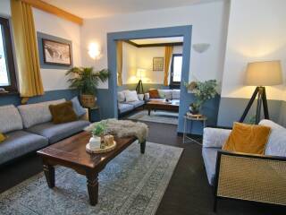 07. Catered chalet Fiss Raeterhof Woonkamer